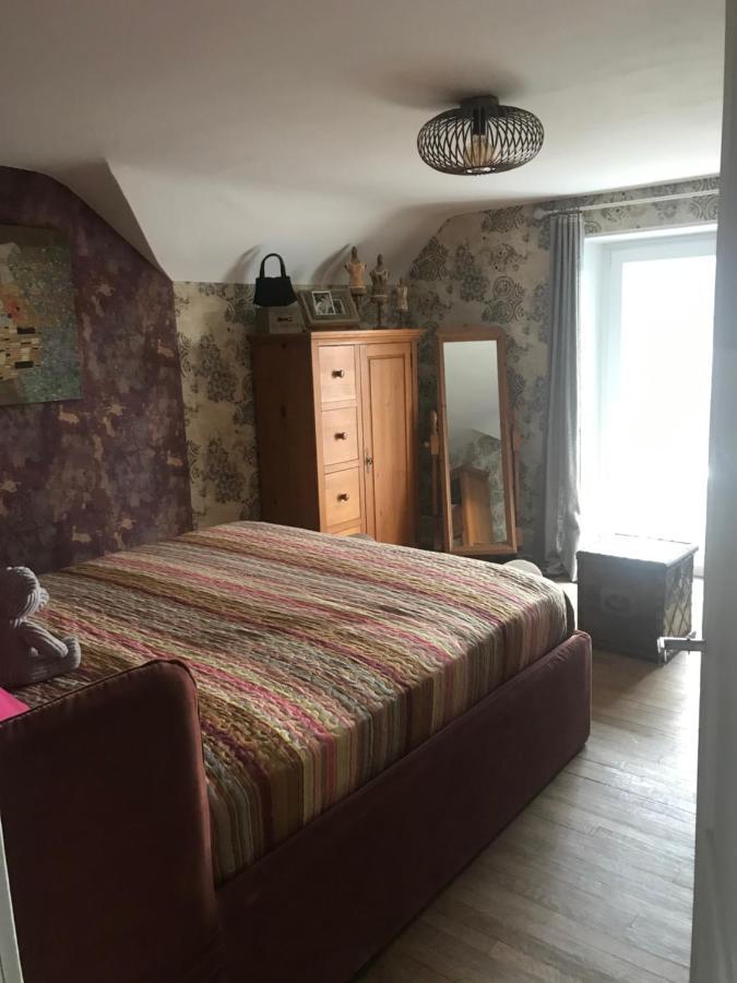 Au Temps Suspendu Bed and Breakfast Champagney Eksteriør billede